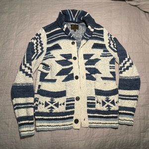 Patterned cardigan